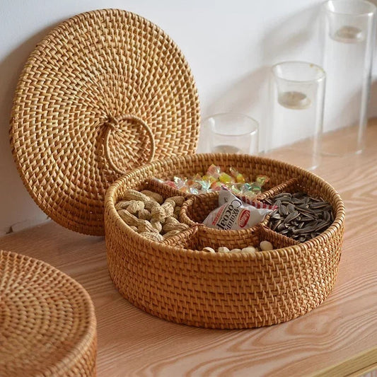 Rattan Snackdoos met 5 Vakken en Deksel