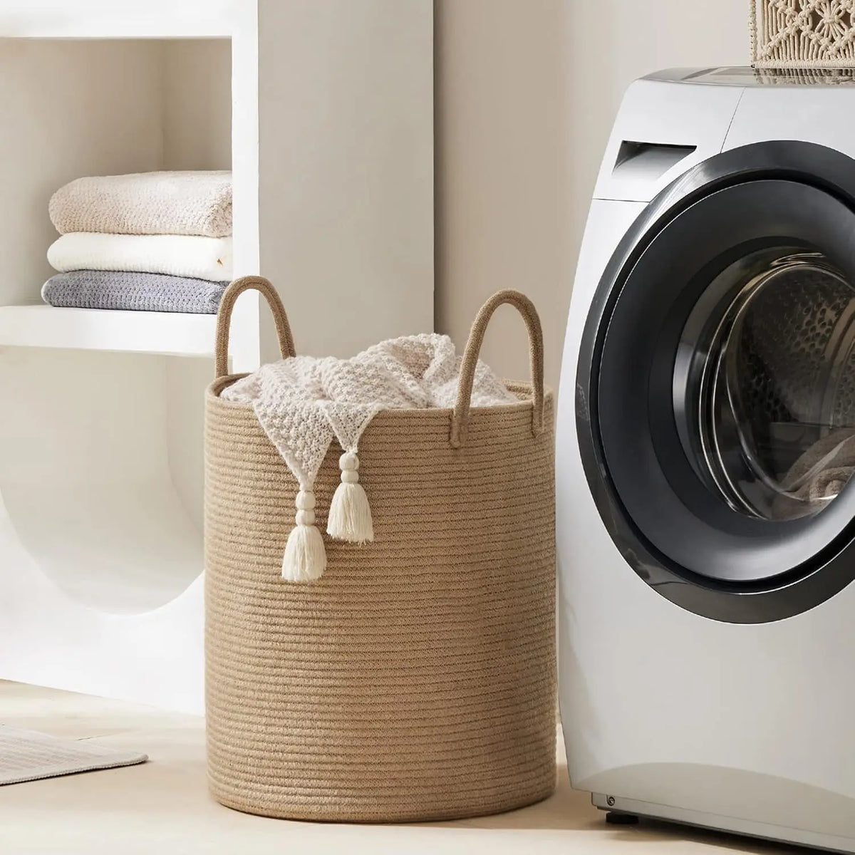 Grote Gevlochten Wasmand met Handvatten