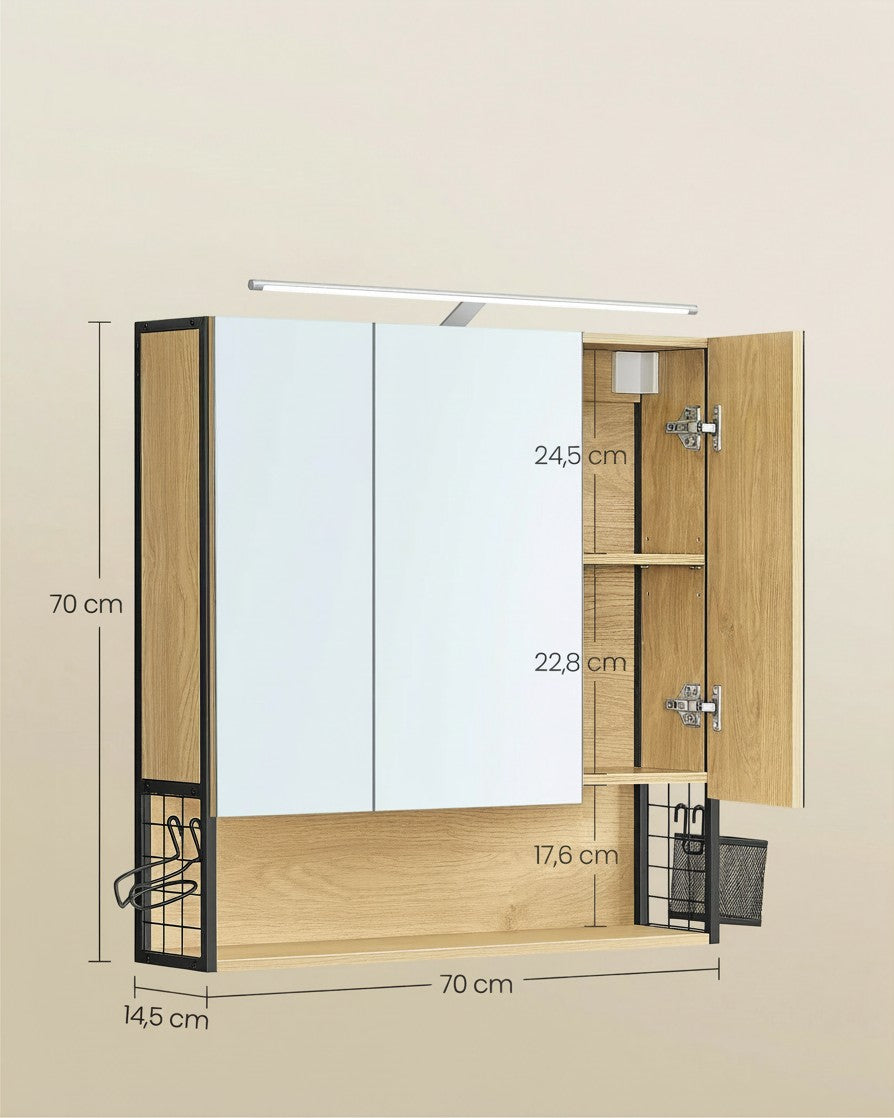 Tokari badkamerkast met spiegel, houten afwerking, zwart metalen frame, geïntegreerde verlichting en open zijvakken.