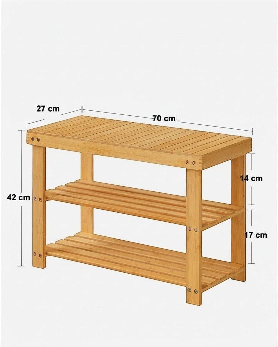 Tokari bamboerek met zitbank en twee schoenenplanken in natuurlijke houtkleur voor in de hal of slaapkamer.