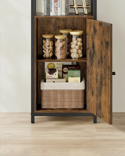 Tokari kast met vintage bruine houten planken en zwart stalen frame, voorzien van een deur en open opbergvakken.
